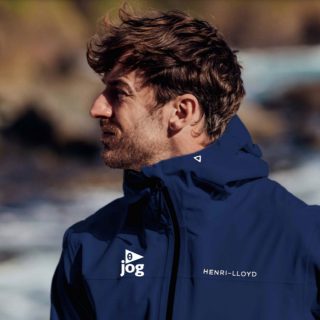 It’s official. Our new JOG crew kit has just gone live with our clothing partner @henrilloyd63  and their branding partner @crewkitcowes. There is a mixture of jackets, fleeces and polos. Link in Bio for a sneaky peak and a chance to order some. #crewkit #henrilloyd #crewkitcowes #yachtracing #clubkit 

#JOGracing #junioroffshoregroup #JOGSpirit #SpiritOfJog #offshoreracing #theportalcompany #henrilloyd #cdata #exposurelights #njosails #osmotechuk #hondamarine #highfield #onesails #serversys⁣⁣⁣⁣⁣⁣⁣⁣⁣⁣⁣⁣⁣⁣⁣ #stonewaysmarineinsurance #salcombegin #crewsaver